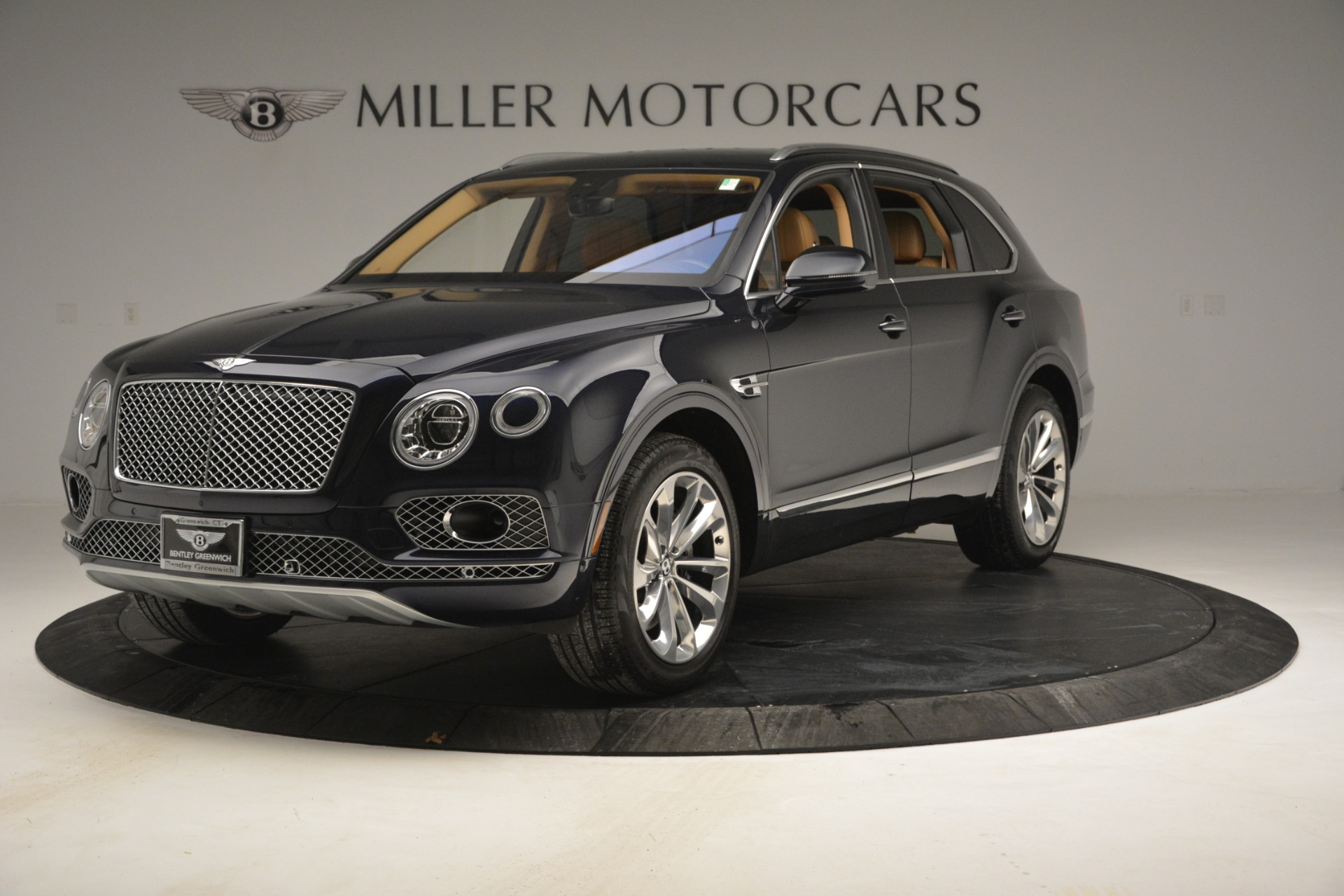 Used 2017 Bentley Bentayga W12 for sale $109,900 at Rolls-Royce Motor Cars Greenwich in Greenwich CT 06830 1