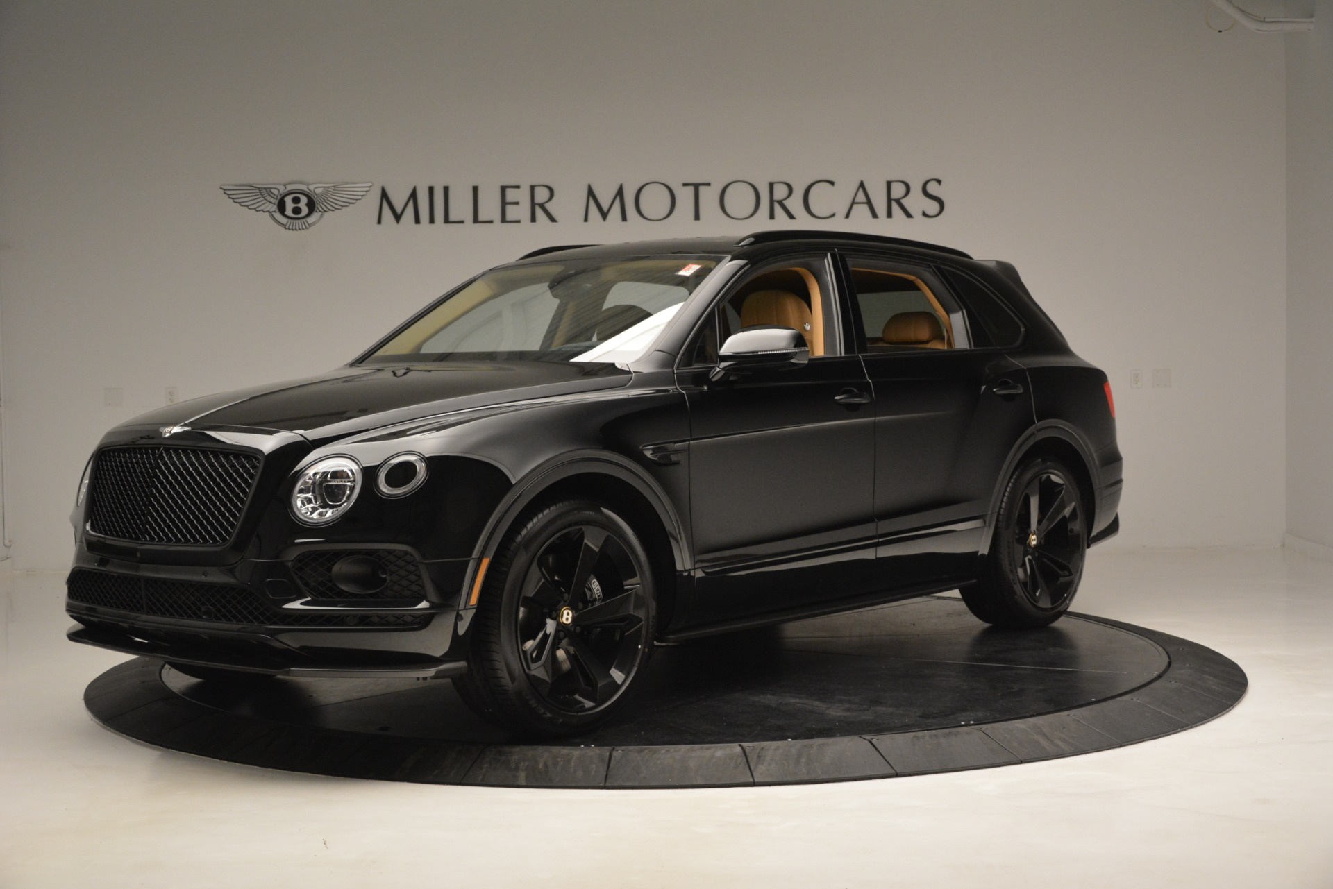 New 2019 Bentley Bentayga V8 for sale Sold at Rolls-Royce Motor Cars Greenwich in Greenwich CT 06830 1