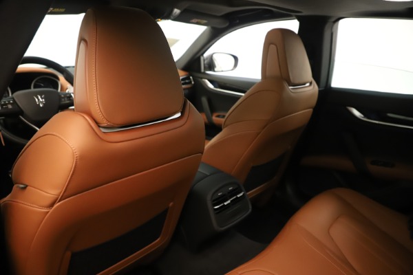 New 2019 Maserati Ghibli S Q4 GranSport for sale Sold at Rolls-Royce Motor Cars Greenwich in Greenwich CT 06830 20