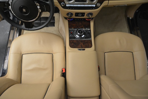 Used 2014 Rolls-Royce Ghost for sale Sold at Rolls-Royce Motor Cars Greenwich in Greenwich CT 06830 27