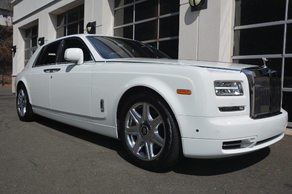 Used 2014 Rolls-Royce Phantom for sale Sold at Rolls-Royce Motor Cars Greenwich in Greenwich CT 06830 13