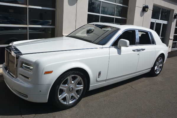 Used 2014 Rolls-Royce Phantom for sale Sold at Rolls-Royce Motor Cars Greenwich in Greenwich CT 06830 3