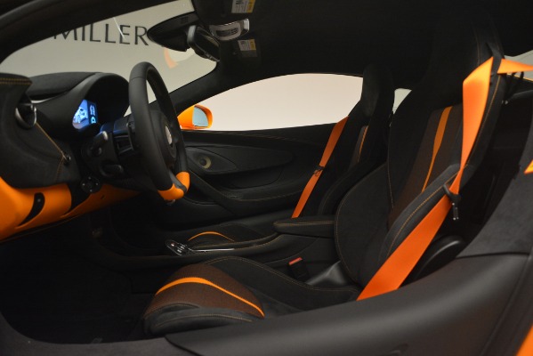 New 2019 McLaren 570S Coupe for sale Sold at Rolls-Royce Motor Cars Greenwich in Greenwich CT 06830 17