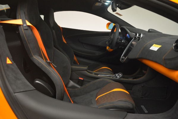 New 2019 McLaren 570S Coupe for sale Sold at Rolls-Royce Motor Cars Greenwich in Greenwich CT 06830 20