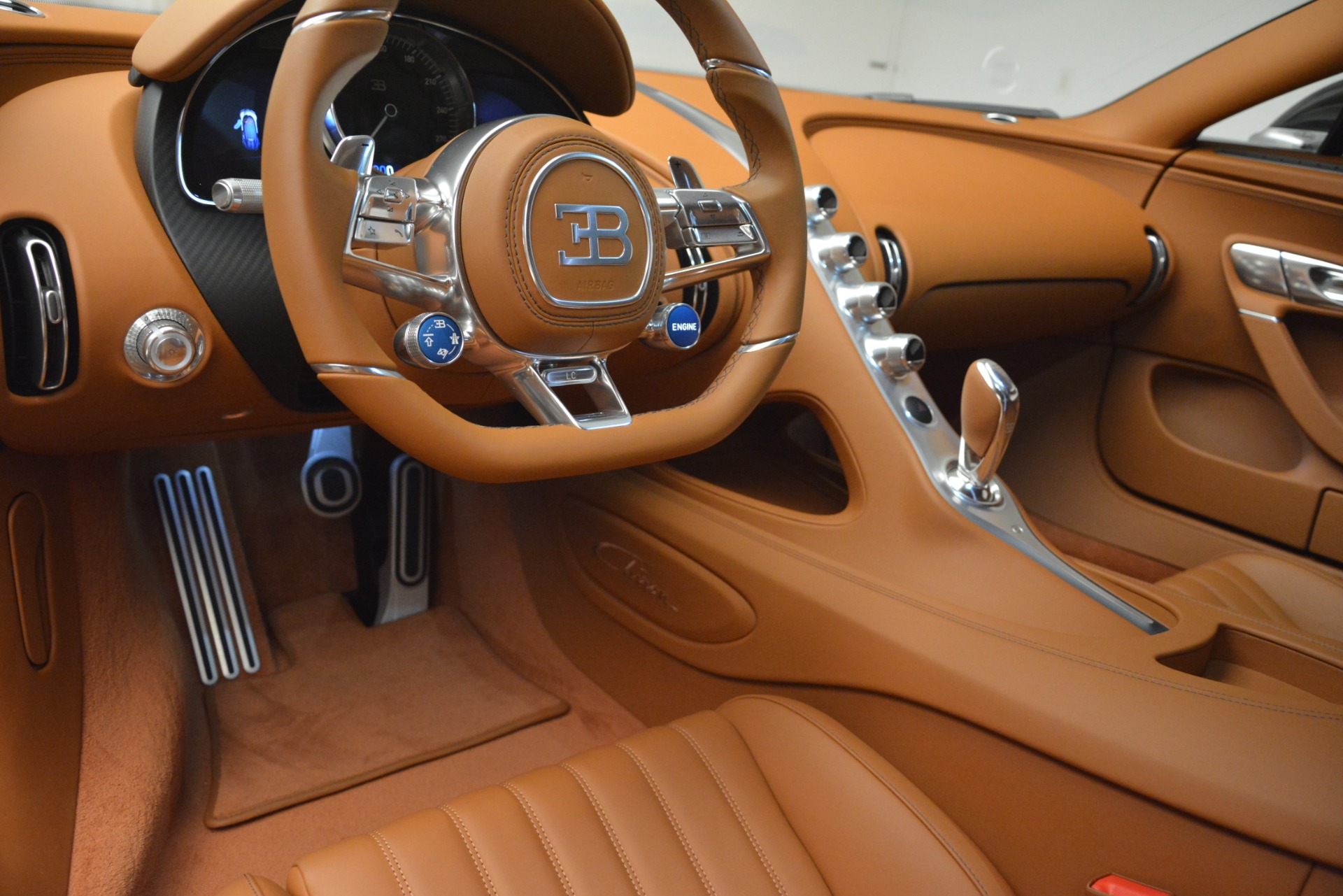 Pre Owned 2019 Bugatti Chiron For Sale Special Pricing Rolls Royce Motor Cars Greenwich Stock 7995