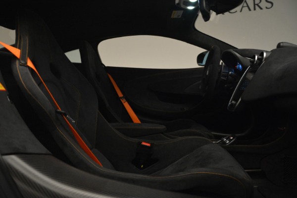 Used 2019 McLaren 600LT for sale $249,990 at Rolls-Royce Motor Cars Greenwich in Greenwich CT 06830 21