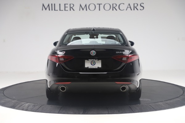 New 2019 Alfa Romeo Giulia Q4 for sale Sold at Rolls-Royce Motor Cars Greenwich in Greenwich CT 06830 6