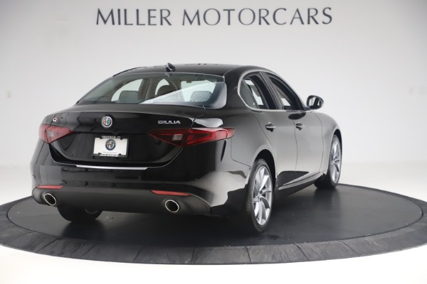 New 2019 Alfa Romeo Giulia Q4 for sale Sold at Rolls-Royce Motor Cars Greenwich in Greenwich CT 06830 7