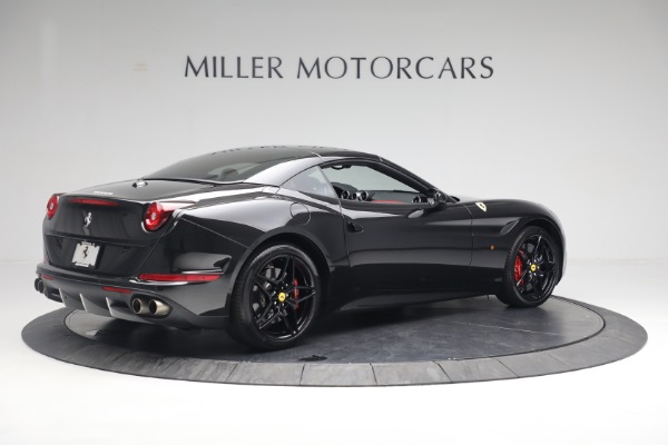 Used 2016 Ferrari California T for sale $175,900 at Rolls-Royce Motor Cars Greenwich in Greenwich CT 06830 16