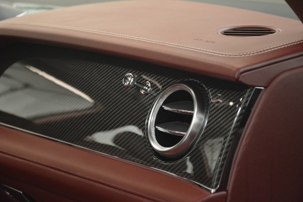 New 2019 Bentley Bentayga V8 for sale Sold at Rolls-Royce Motor Cars Greenwich in Greenwich CT 06830 27