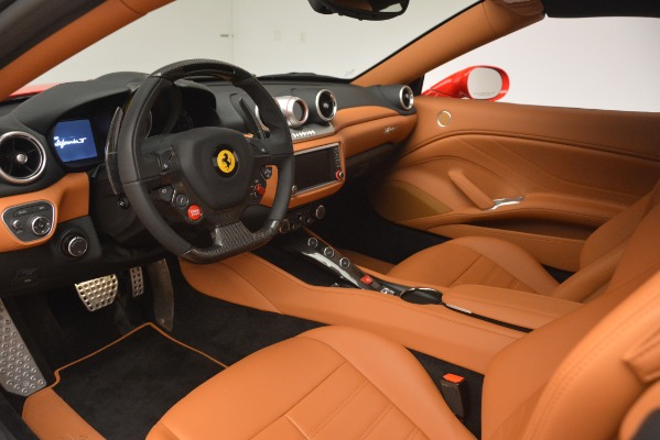 Used 2017 Ferrari California T Handling Speciale for sale Sold at Rolls-Royce Motor Cars Greenwich in Greenwich CT 06830 19