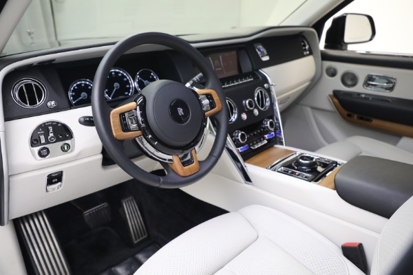 Used 2019 Rolls-Royce Cullinan for sale $329,900 at Rolls-Royce Motor Cars Greenwich in Greenwich CT 06830 12