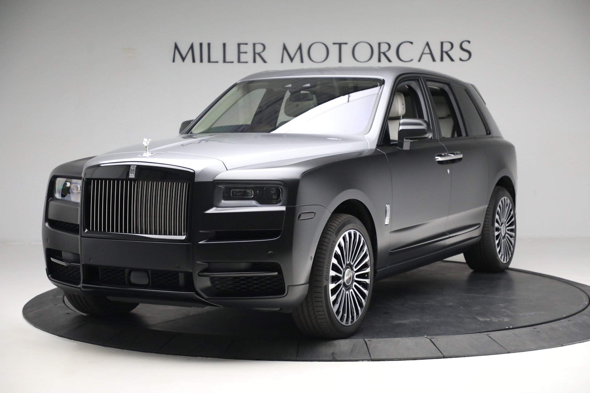 Used 2019 Rolls-Royce Cullinan for sale Sold at Rolls-Royce Motor Cars Greenwich in Greenwich CT 06830 1