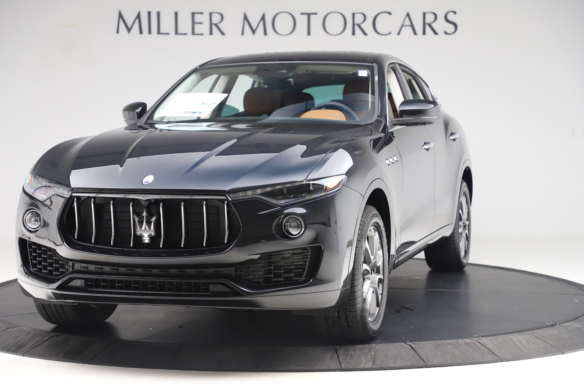 New 2019 Maserati Levante Q4 for sale Sold at Rolls-Royce Motor Cars Greenwich in Greenwich CT 06830 1