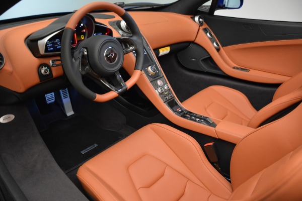 Used 2015 McLaren 650S Spider Convertible for sale Sold at Rolls-Royce Motor Cars Greenwich in Greenwich CT 06830 22