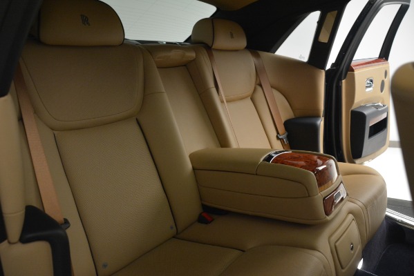 Used 2015 Rolls-Royce Ghost for sale Sold at Rolls-Royce Motor Cars Greenwich in Greenwich CT 06830 19