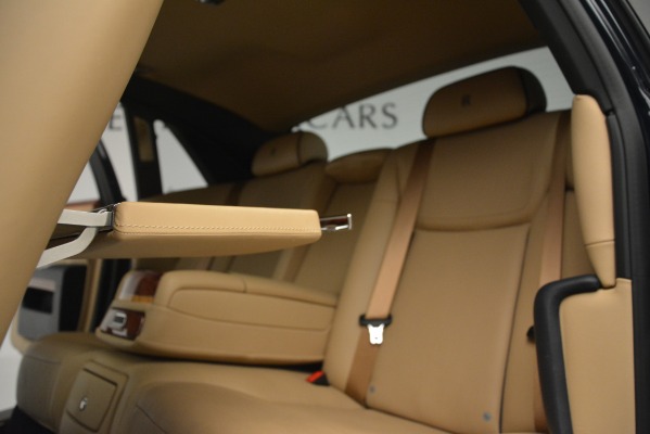 Used 2015 Rolls-Royce Ghost for sale Sold at Rolls-Royce Motor Cars Greenwich in Greenwich CT 06830 28