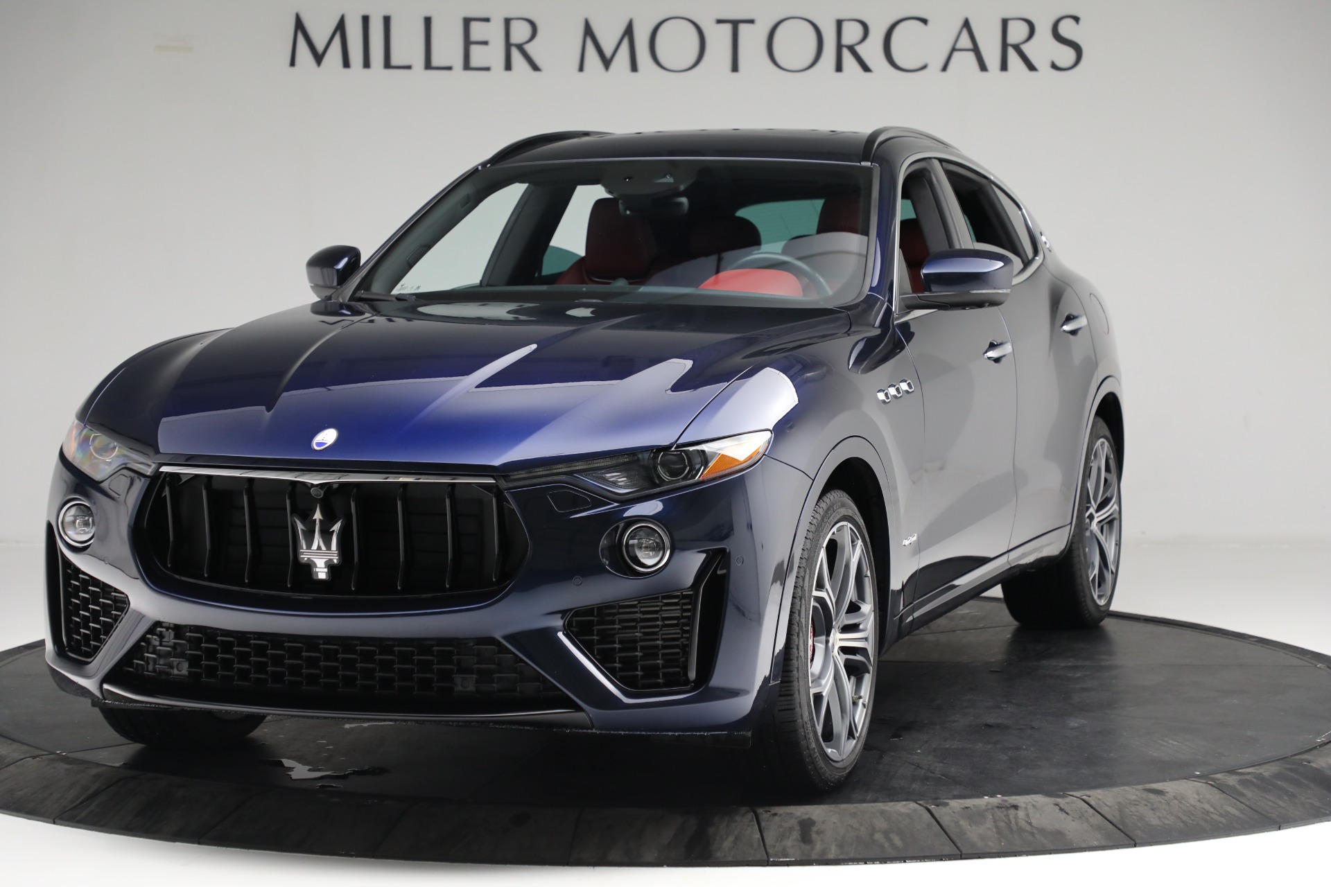 Used 2019 Maserati Levante S Q4 GranSport for sale Sold at Rolls-Royce Motor Cars Greenwich in Greenwich CT 06830 1