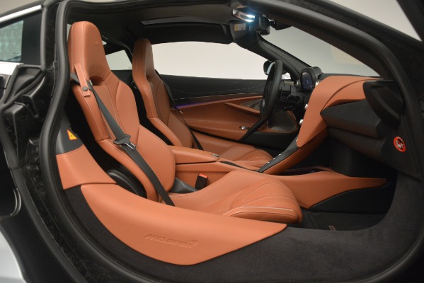 Used 2018 McLaren 720S Coupe for sale Sold at Rolls-Royce Motor Cars Greenwich in Greenwich CT 06830 19