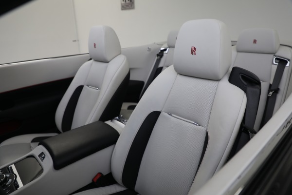 Used 2019 Rolls-Royce Dawn for sale Sold at Rolls-Royce Motor Cars Greenwich in Greenwich CT 06830 19