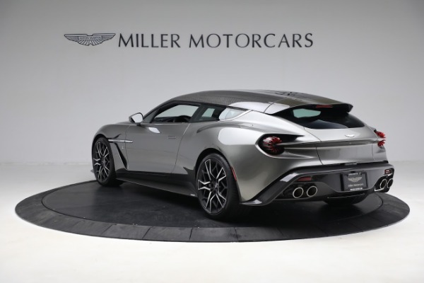 Used 2019 Aston Martin Vanquish Zagato Shooting Brake for sale $699,900 at Rolls-Royce Motor Cars Greenwich in Greenwich CT 06830 4