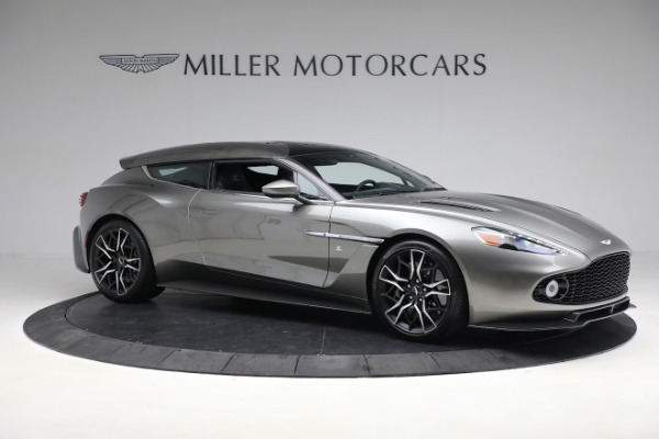 Used 2019 Aston Martin Vanquish Zagato Shooting Brake for sale $699,900 at Rolls-Royce Motor Cars Greenwich in Greenwich CT 06830 9