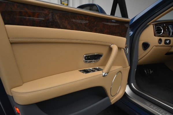 Used 2016 Bentley Flying Spur V8 for sale $93,900 at Rolls-Royce Motor Cars Greenwich in Greenwich CT 06830 16