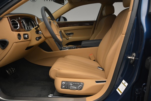 Used 2016 Bentley Flying Spur V8 for sale $93,900 at Rolls-Royce Motor Cars Greenwich in Greenwich CT 06830 18