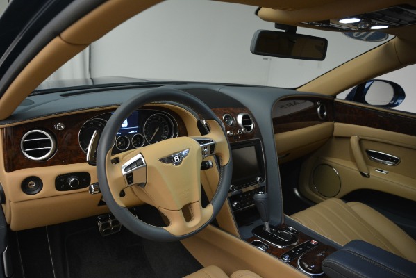 Used 2016 Bentley Flying Spur V8 for sale $93,900 at Rolls-Royce Motor Cars Greenwich in Greenwich CT 06830 20