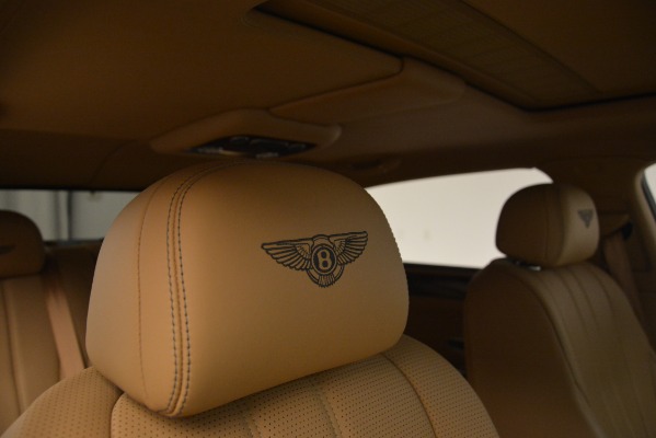 Used 2016 Bentley Flying Spur V8 for sale Sold at Rolls-Royce Motor Cars Greenwich in Greenwich CT 06830 24