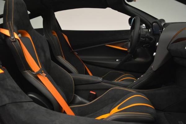 Used 2018 McLaren 720S Coupe for sale Sold at Rolls-Royce Motor Cars Greenwich in Greenwich CT 06830 19