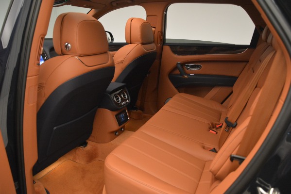Used 2019 Bentley Bentayga V8 for sale $146,900 at Rolls-Royce Motor Cars Greenwich in Greenwich CT 06830 22