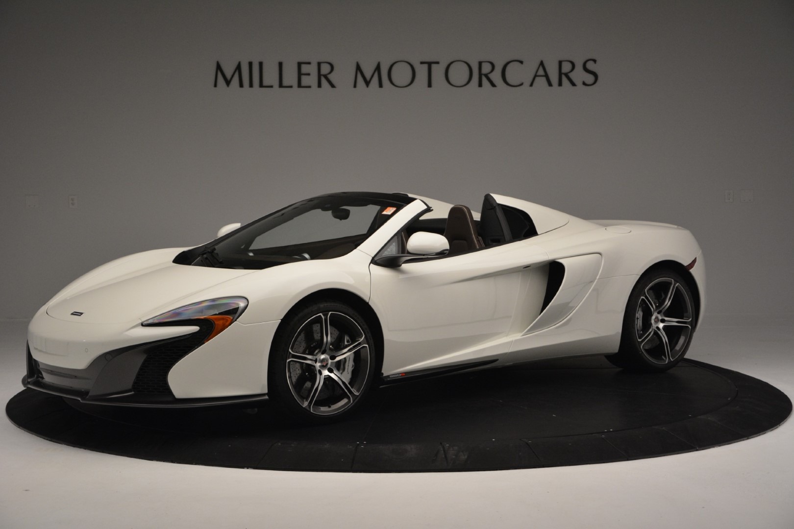 Used 2015 McLaren 650S Spider for sale Sold at Rolls-Royce Motor Cars Greenwich in Greenwich CT 06830 1