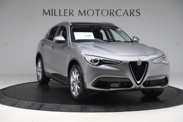 New 2019 Alfa Romeo Stelvio Ti Lusso Q4 for sale Sold at Rolls-Royce Motor Cars Greenwich in Greenwich CT 06830 11