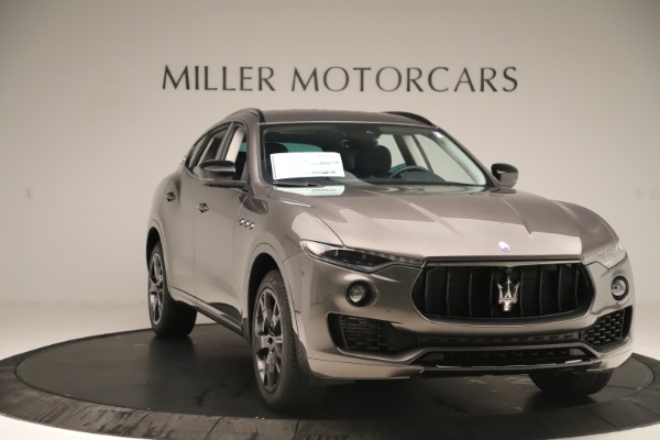 New 2019 Maserati Levante Q4 Nerissimo for sale Sold at Rolls-Royce Motor Cars Greenwich in Greenwich CT 06830 11