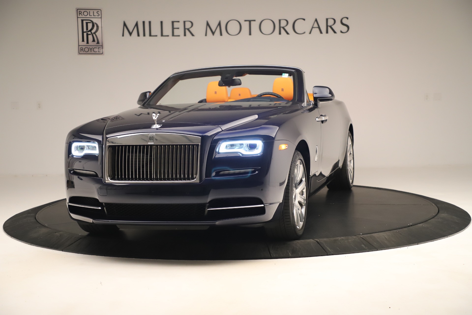 Used 2016 Rolls-Royce Dawn for sale Sold at Rolls-Royce Motor Cars Greenwich in Greenwich CT 06830 1