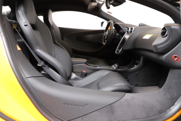 New 2019 McLaren 600LT for sale $279,310 at Rolls-Royce Motor Cars Greenwich in Greenwich CT 06830 18