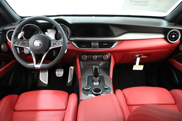 New 2019 Alfa Romeo Stelvio Ti Sport Q4 for sale Sold at Rolls-Royce Motor Cars Greenwich in Greenwich CT 06830 16