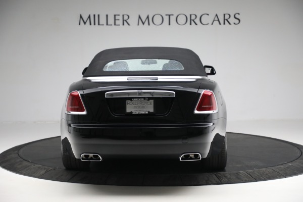 Used 2019 Rolls-Royce Dawn for sale $329,895 at Rolls-Royce Motor Cars Greenwich in Greenwich CT 06830 14