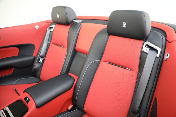 Used 2019 Rolls-Royce Dawn for sale $329,895 at Rolls-Royce Motor Cars Greenwich in Greenwich CT 06830 24