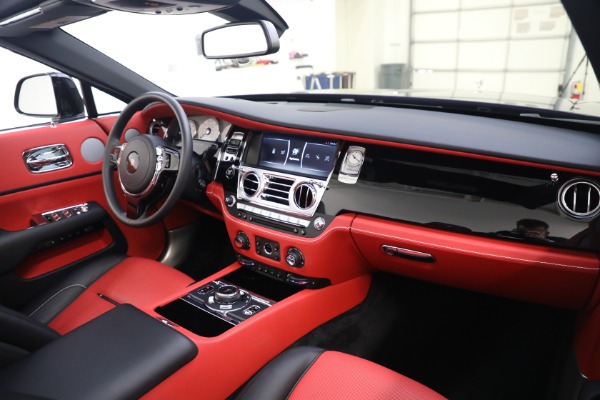 Used 2019 Rolls-Royce Dawn for sale $329,895 at Rolls-Royce Motor Cars Greenwich in Greenwich CT 06830 26