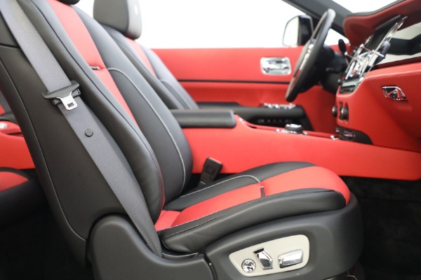 Used 2019 Rolls-Royce Dawn for sale $329,895 at Rolls-Royce Motor Cars Greenwich in Greenwich CT 06830 27