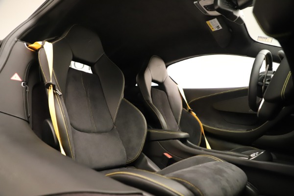 Used 2017 McLaren 570S for sale $156,900 at Rolls-Royce Motor Cars Greenwich in Greenwich CT 06830 14