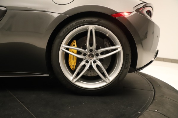 Used 2017 McLaren 570S Coupe for sale $173,900 at Rolls-Royce Motor Cars Greenwich in Greenwich CT 06830 21