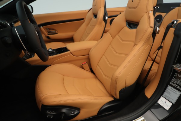 New 2019 Maserati GranTurismo Sport Convertible for sale Sold at Rolls-Royce Motor Cars Greenwich in Greenwich CT 06830 21