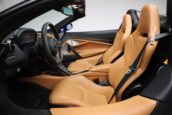 New 2020 McLaren 720S Spider Luxury for sale Sold at Rolls-Royce Motor Cars Greenwich in Greenwich CT 06830 23