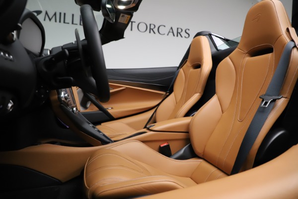 New 2020 McLaren 720S Spider Luxury for sale Sold at Rolls-Royce Motor Cars Greenwich in Greenwich CT 06830 24