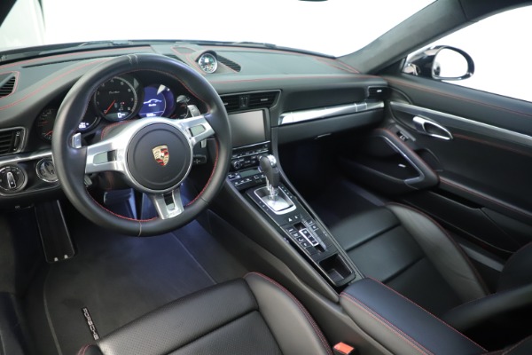 Used 2014 Porsche 911 Turbo for sale Sold at Rolls-Royce Motor Cars Greenwich in Greenwich CT 06830 14