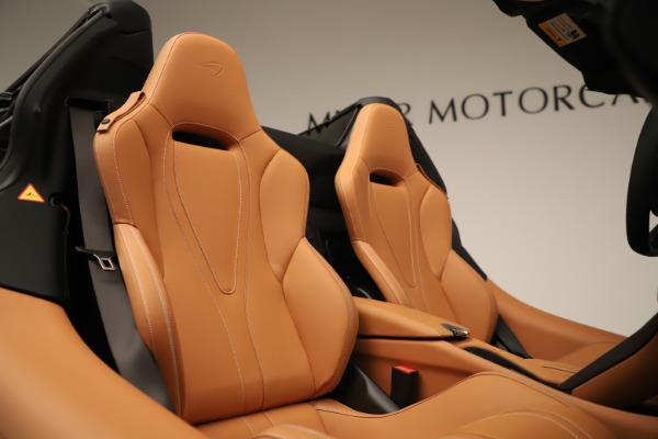 New 2020 McLaren 720S Spider for sale Sold at Rolls-Royce Motor Cars Greenwich in Greenwich CT 06830 13