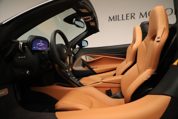 New 2020 McLaren 720S Spider for sale Sold at Rolls-Royce Motor Cars Greenwich in Greenwich CT 06830 17